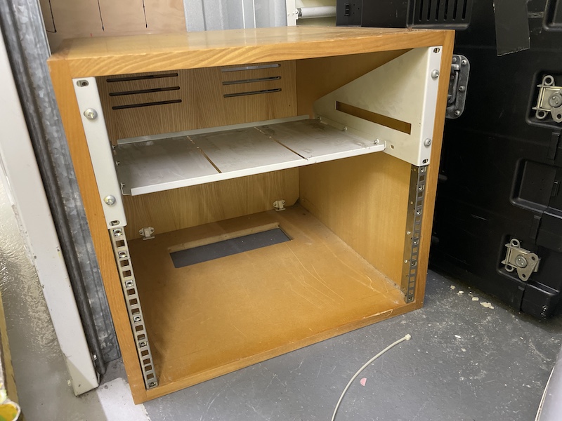 10u Desktop Wooden Rack Pod